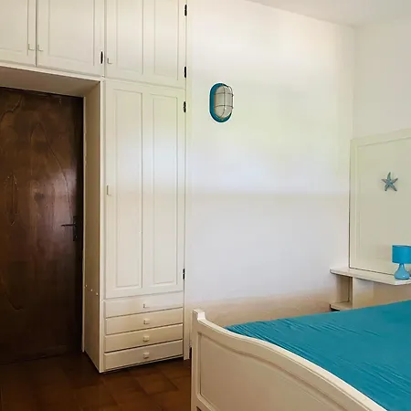 Vakantiehuis Charming With Garden And Pool Costa Paradiso