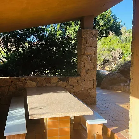 Charming With Garden And Pool
